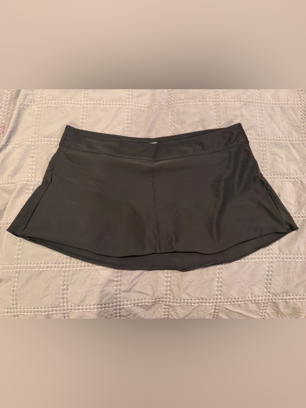 Black swim skort